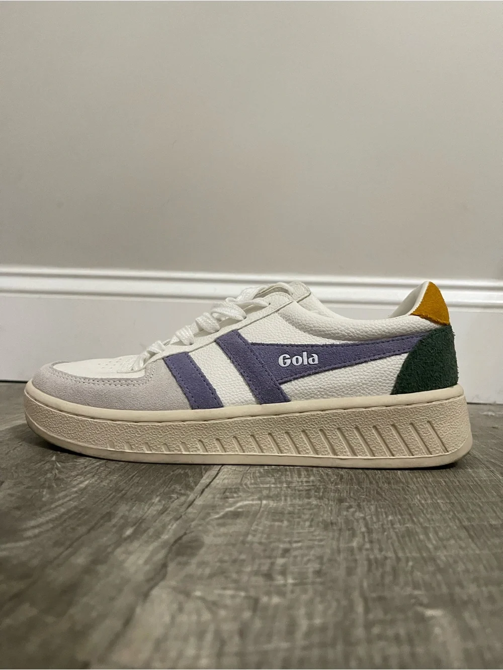 Gola white sneaker